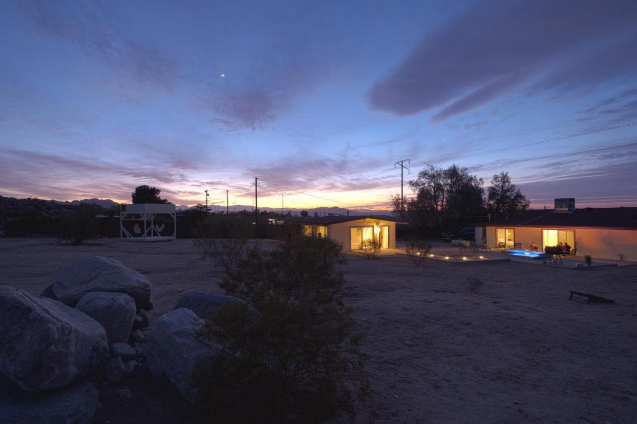 @ Marbella Lane - The Moon Designer Home Right Behind The Jtnp Joshua Tree Exterior photo