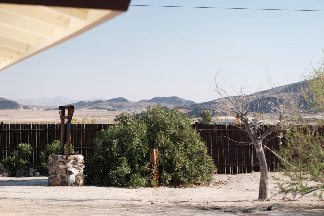 @ Marbella Lane - The Moon Designer Home Right Behind The Jtnp Joshua Tree Exterior photo