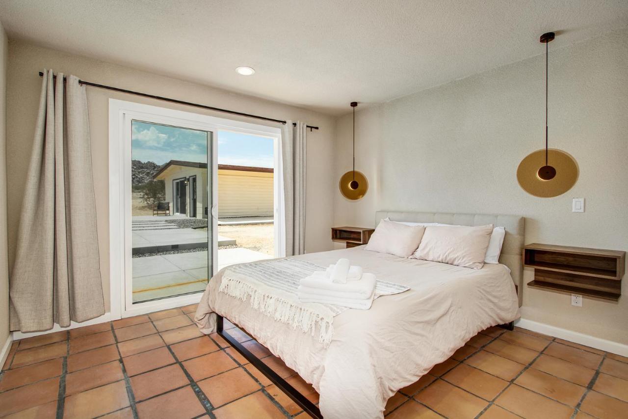 @ Marbella Lane - The Moon Designer Home Right Behind The Jtnp Joshua Tree Exterior photo