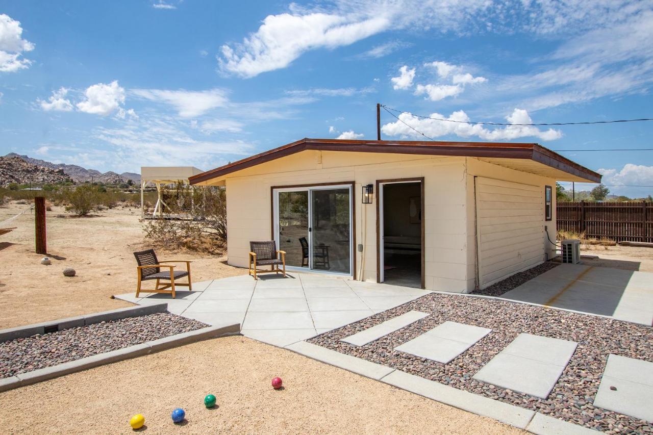 @ Marbella Lane - The Moon Designer Home Right Behind The Jtnp Joshua Tree Exterior photo