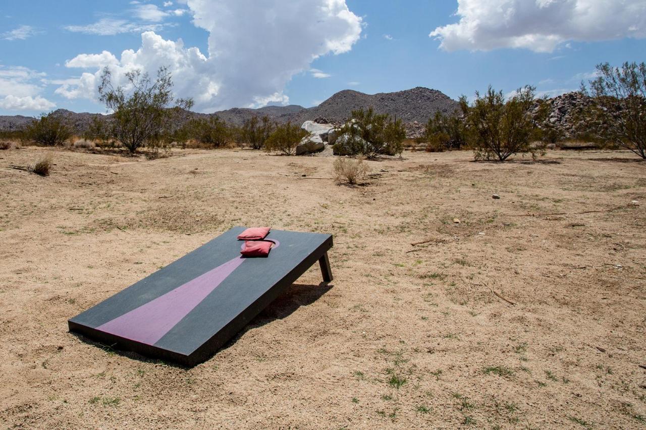 @ Marbella Lane - The Moon Designer Home Right Behind The Jtnp Joshua Tree Exterior photo